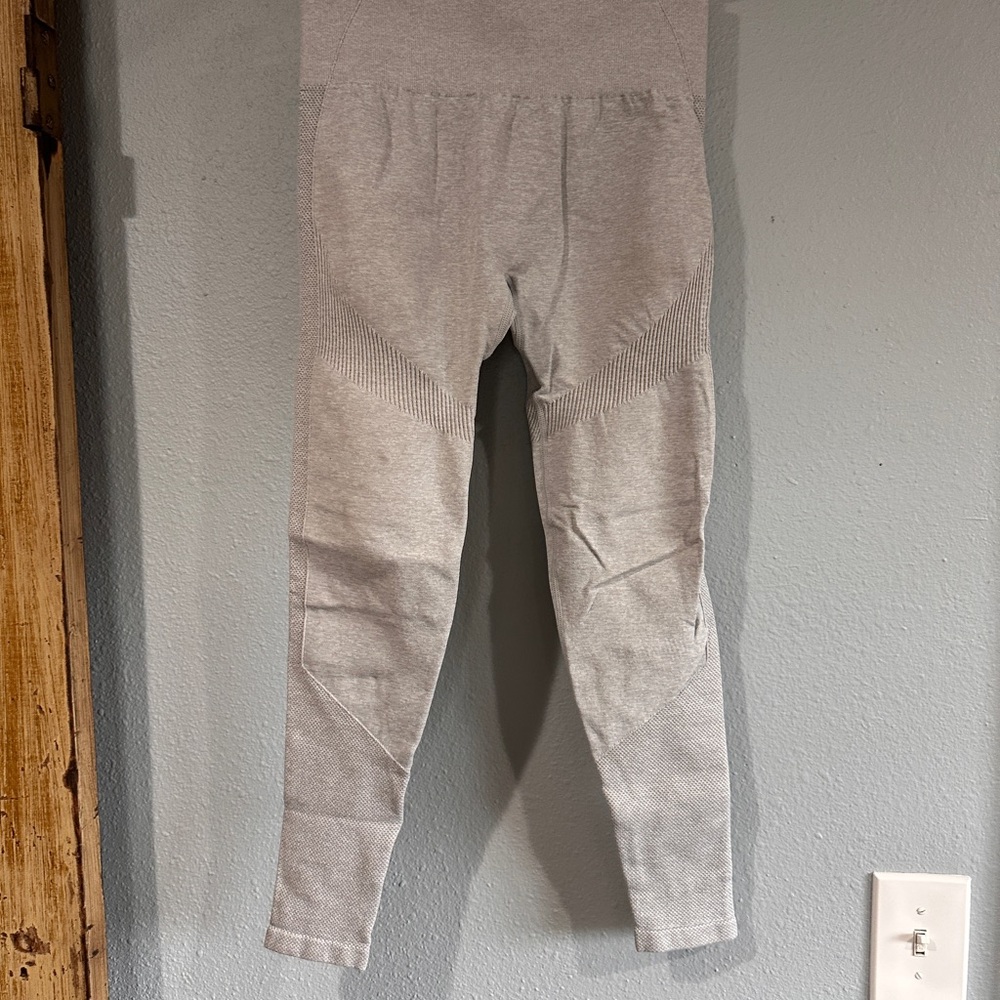 Kora Gray Leggings